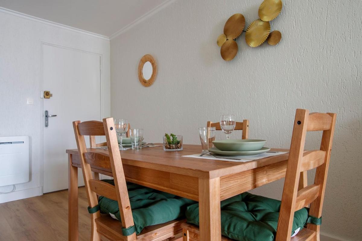 Cosy - Proche Du Tram & Circuit 24heures Apartment *